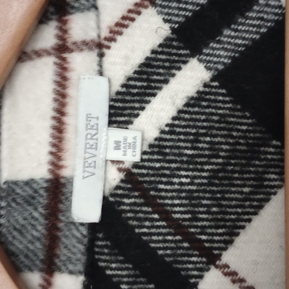 Veveret coat - Picture 2 of 5